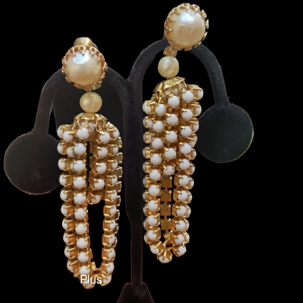 COPY - Rare DeNicola vintage show stopping faux pearl,  glass bead chandelier e…